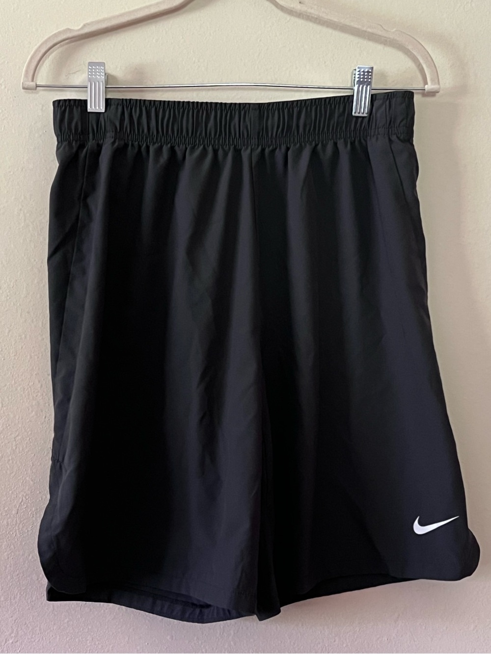 Nike Men's Black Athletic Shorts with White Swoosh Accent Size Medium